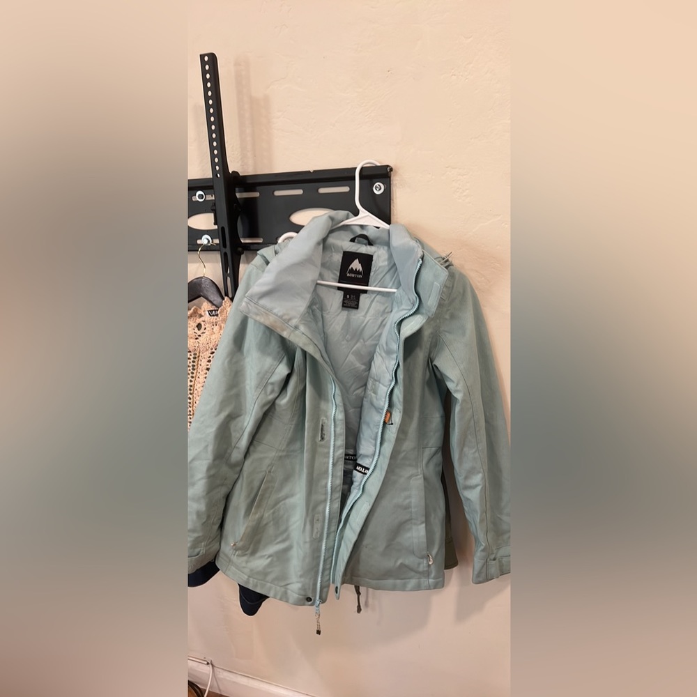 Burton snowboard jacket size S